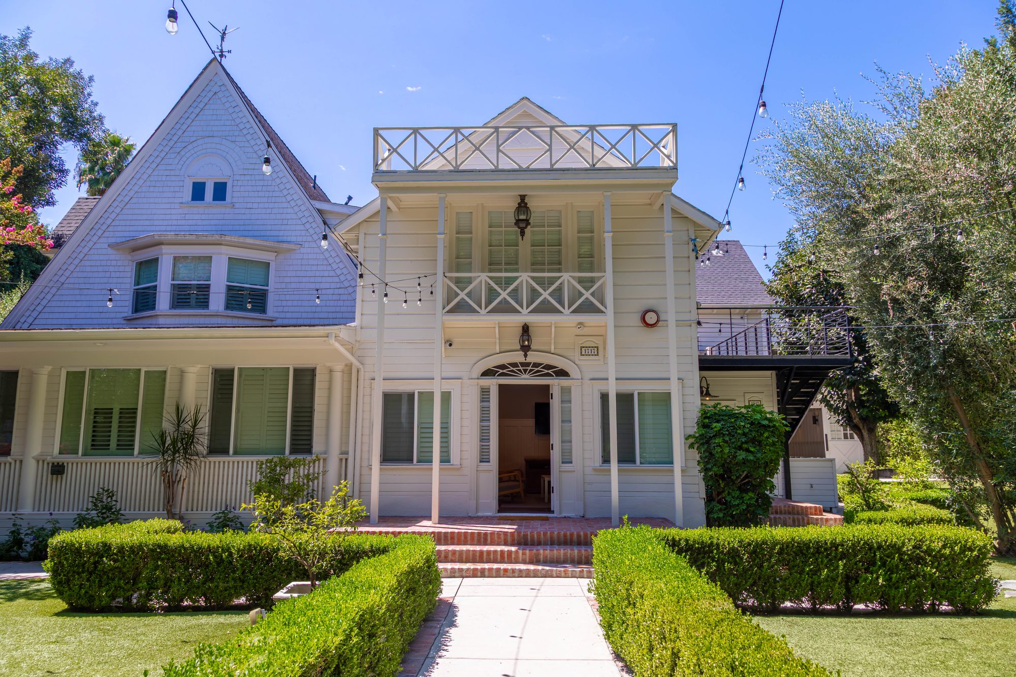 The Victorian facade of Lombardi House