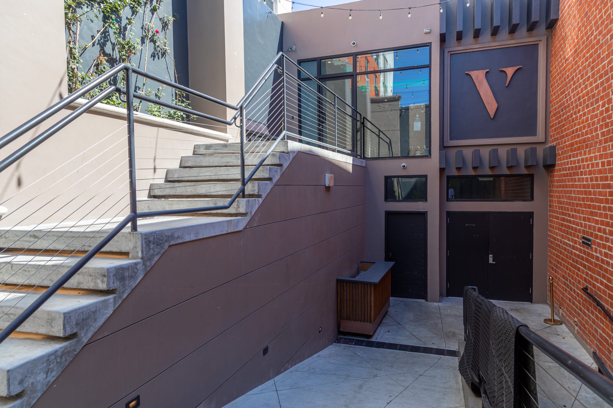 The stair up to the entrance at The Vermont Hollywood